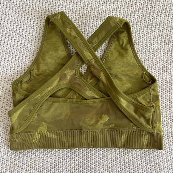 Gymshark Green Camo Adapt Seamless Sports Bra Size M - Picture 3 of 7